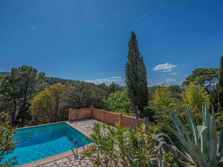 Villa Lorgues - 8 chambres - 300m²