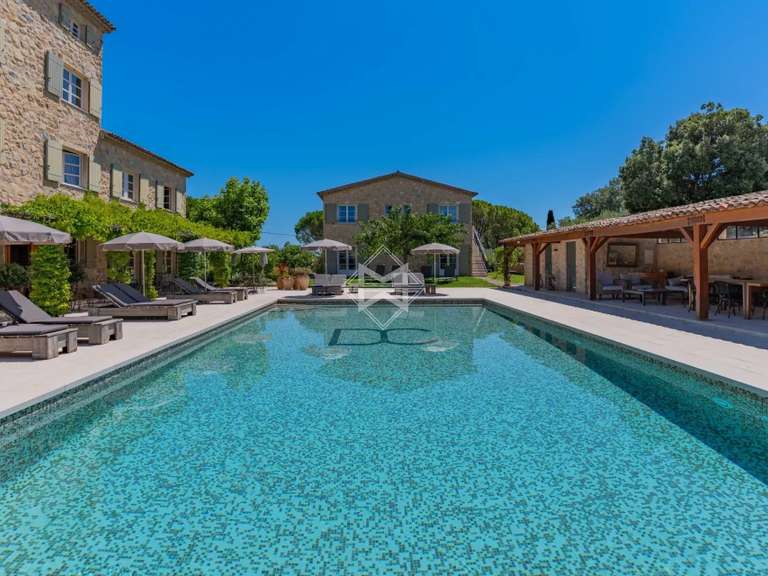 Villa Lorgues - 13 bedrooms - 750m²