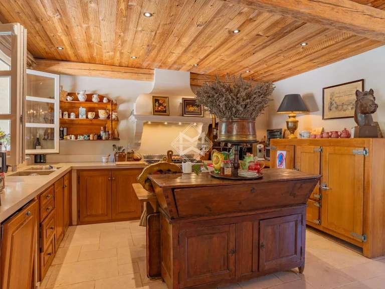 Villa Lorgues - 13 bedrooms - 750m²
