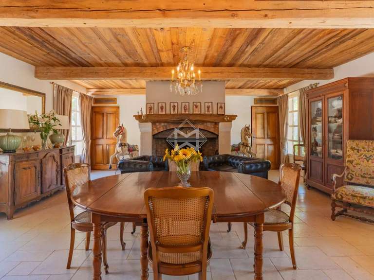 Villa Lorgues - 13 bedrooms - 750m²