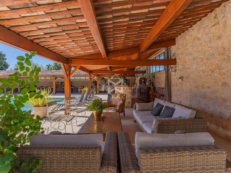 Villa Lorgues - 13 bedrooms - 750m²