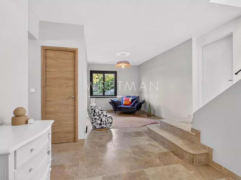Villa Lorgues - 3 chambres - 240m²