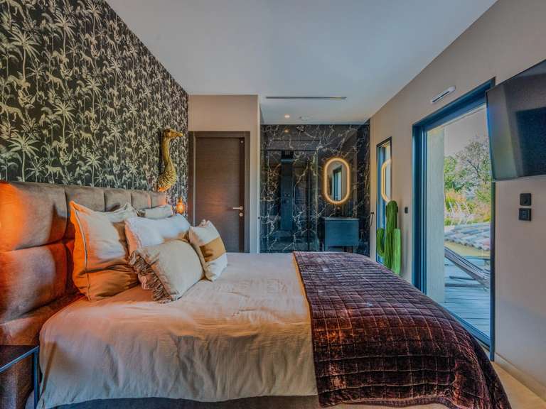 Villa Lorgues - 4 chambres - 240m²