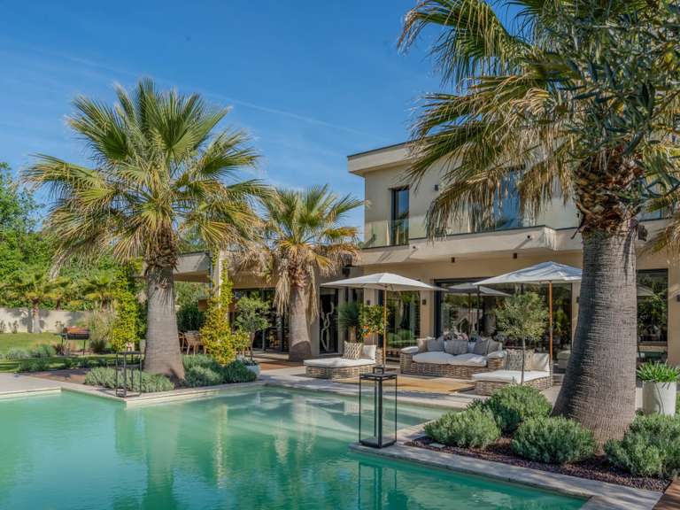 Villa Lorgues - 4 chambres - 240m²