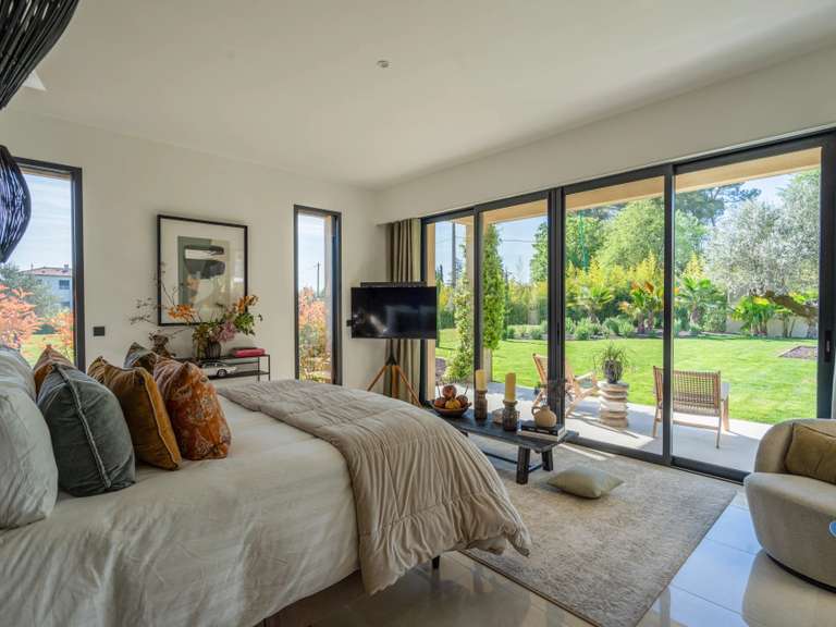 Villa Lorgues - 4 chambres - 240m²