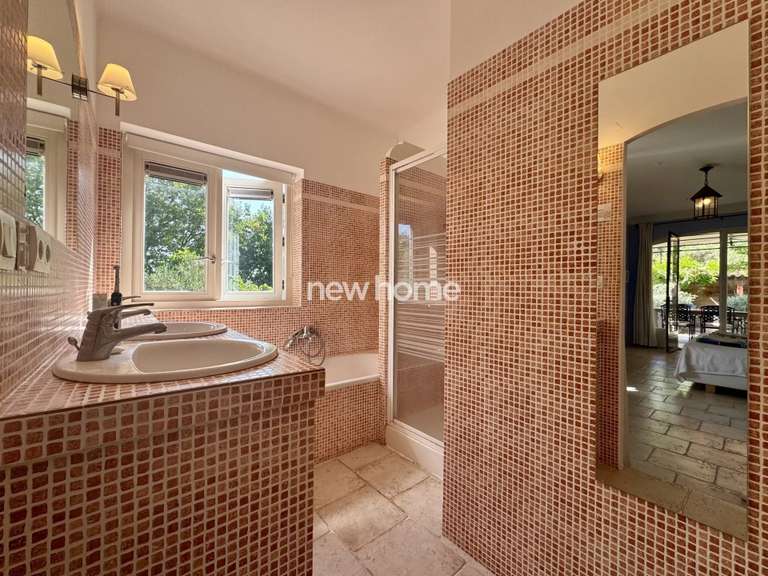 Villa Lorgues - 5 chambres - 355m²