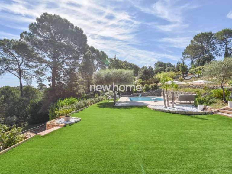 Villa Lorgues - 4 chambres - 240m²