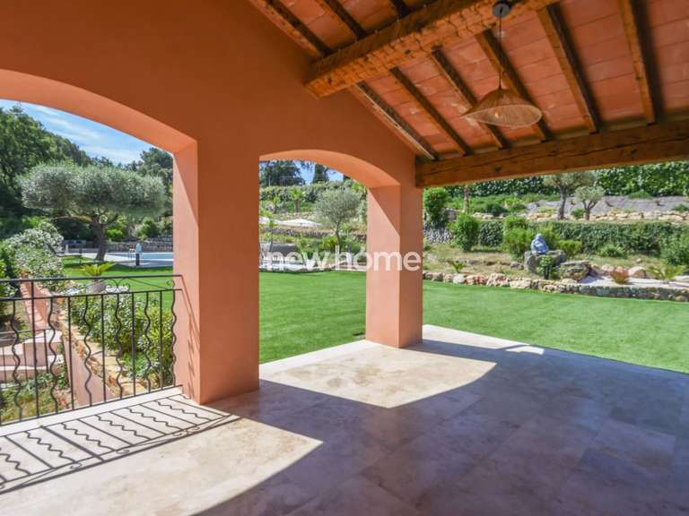 Villa Lorgues - 4 chambres - 240m²