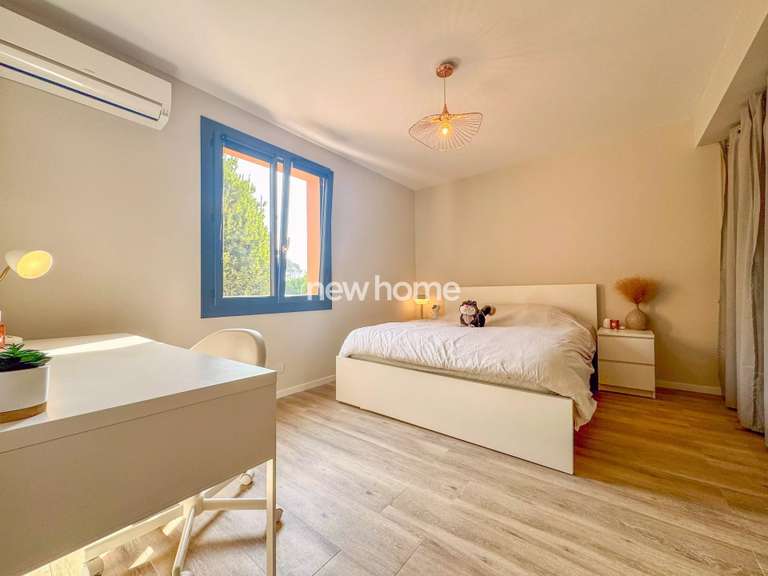 Villa Lorgues - 4 bedrooms - 240m²
