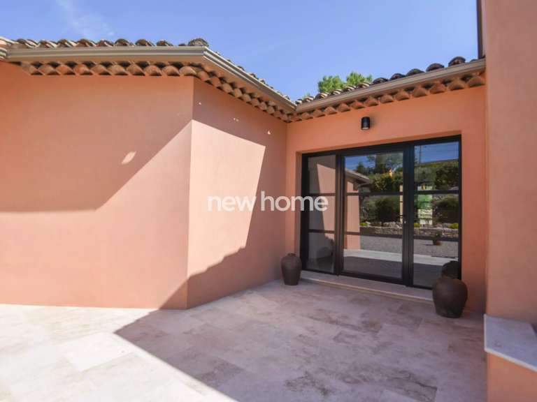 Villa Lorgues - 4 bedrooms - 240m²
