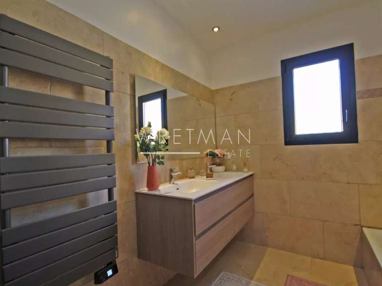 Villa Lorgues - 3 chambres - 158m²
