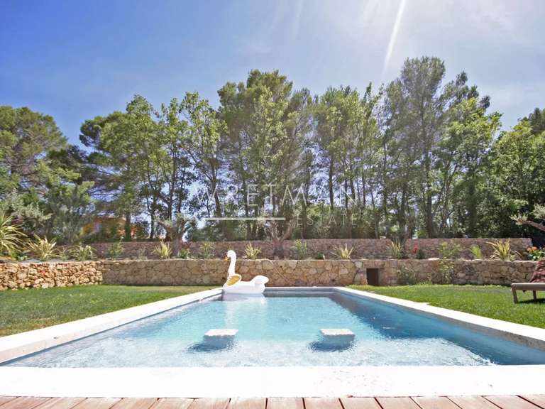 Villa Lorgues - 3 bedrooms - 158m²