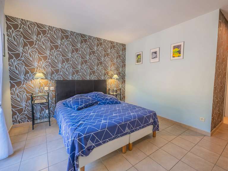 Villa Lorgues - 8 chambres - 320m²