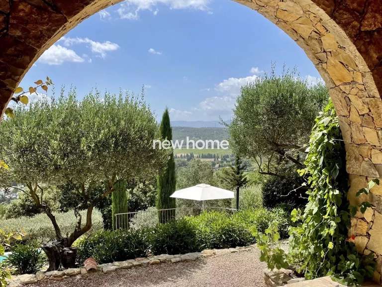 Villa Lorgues - 3 chambres - 210m²