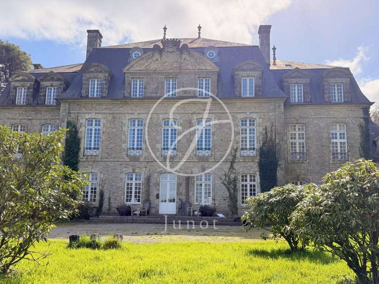 Castle Lorient - 1201m²