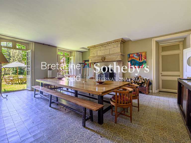 Château Lorient - 1200m²