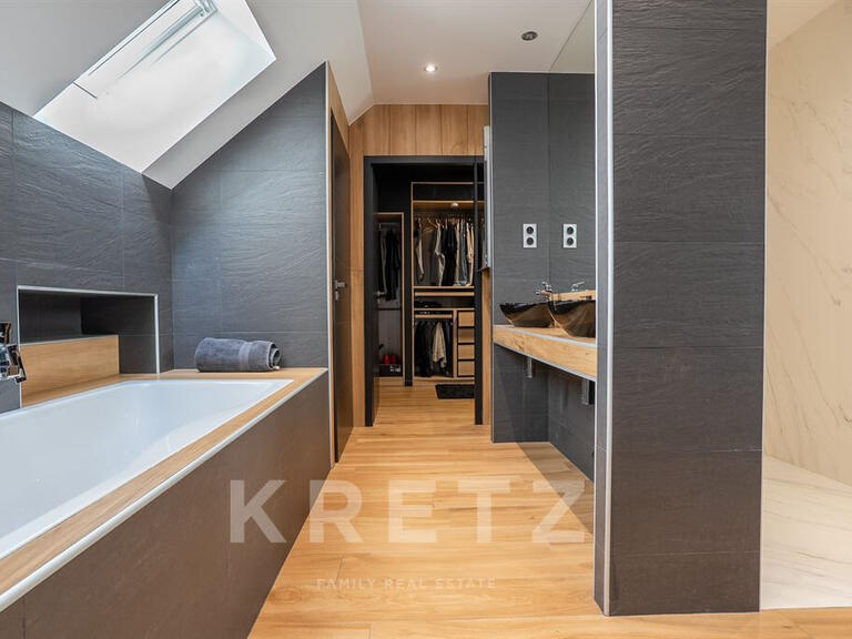 Maison Lorient - 3 chambres - 248m²