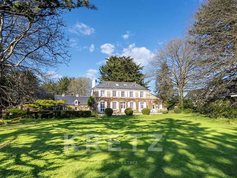 Maison Lorient - 9 chambres - 650m²