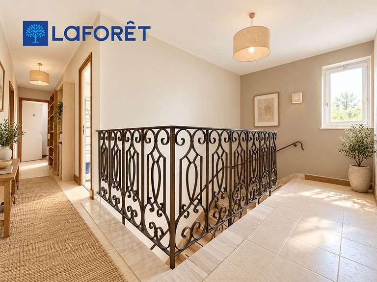 Maison Lorient - 9 chambres - 265m²