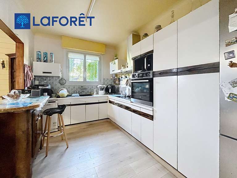 Maison Lorient - 9 chambres - 265m²