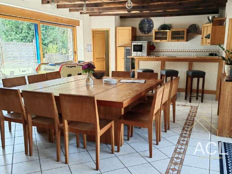 Property Lorient - 13 bedrooms