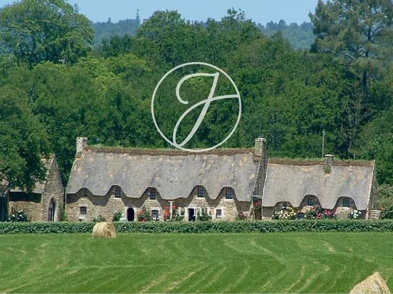 Propriété Lorient - 9 chambres - 270m²