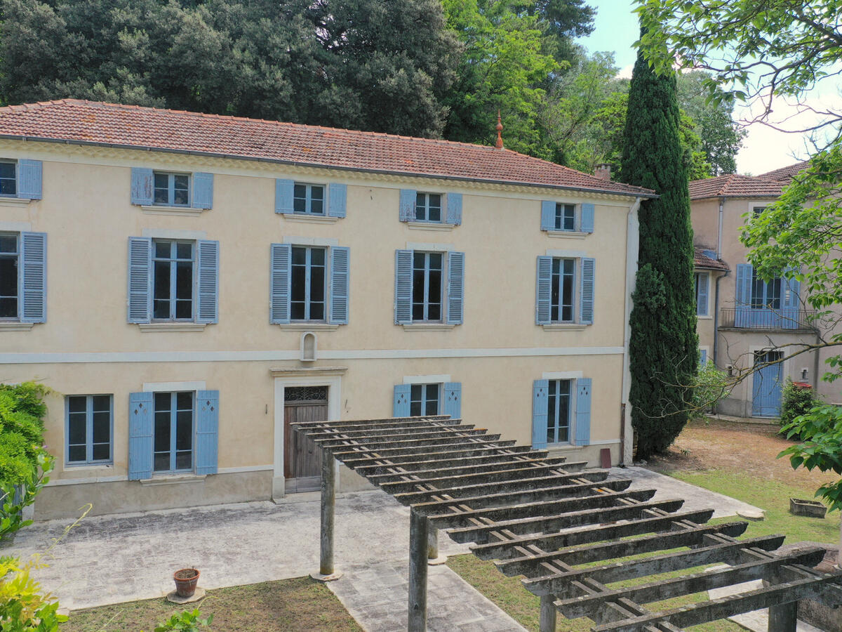 House Loriol-du-Comtat