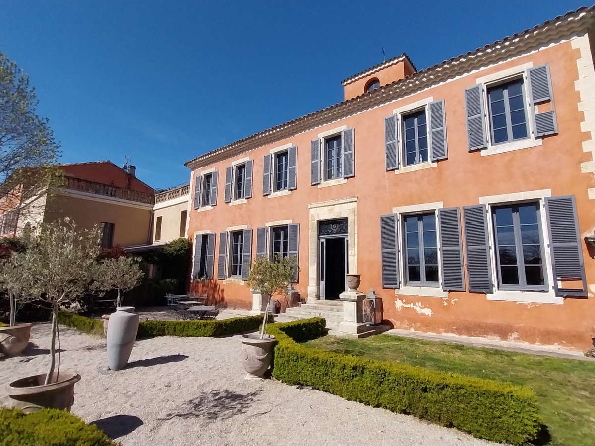 Maison Loriol-du-Comtat