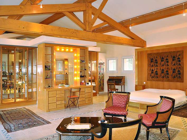 Maison Loriol-du-Comtat - 5 chambres - 680m²