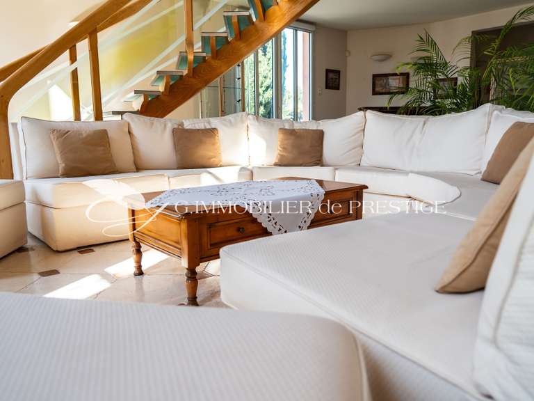 Maison Loriol-du-Comtat - 5 chambres - 680m²