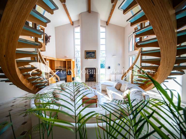 Maison Loriol-du-Comtat - 5 chambres - 680m²