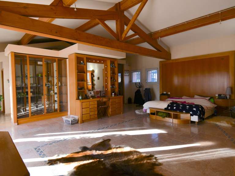 Maison Loriol-du-Comtat - 5 chambres - 680m²