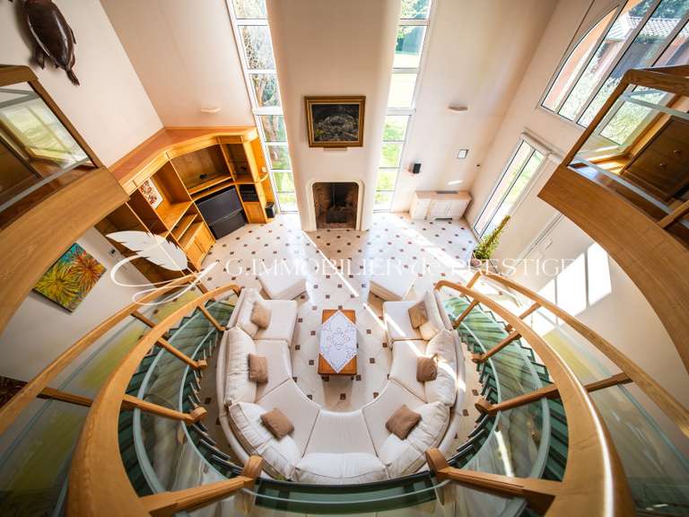 Maison Loriol-du-Comtat - 5 chambres - 680m²