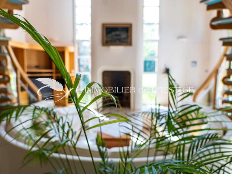 Maison Loriol-du-Comtat - 5 chambres - 680m²