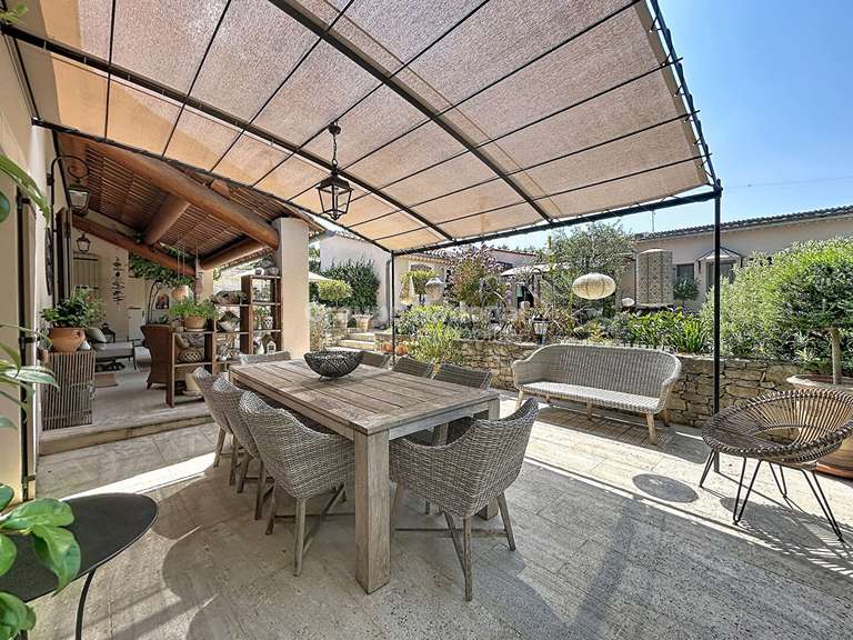 House Loriol-du-Comtat - 7 bedrooms - 300m²