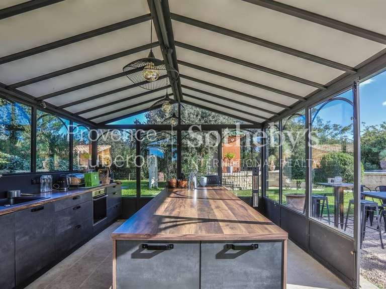 Propriété Loriol-du-Comtat - 18 chambres - 1300m²