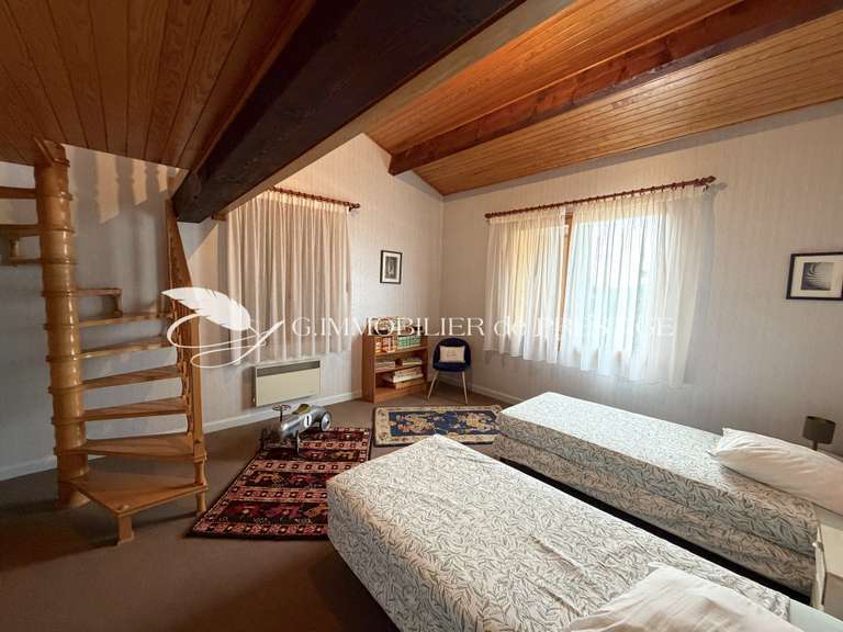 Villa Loriol-du-Comtat - 6 chambres - 268m²