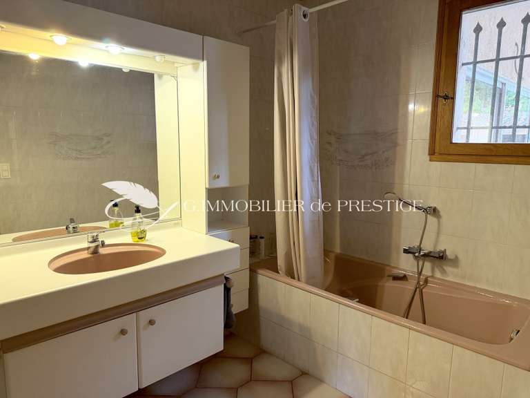 Villa Loriol-du-Comtat - 6 chambres - 268m²
