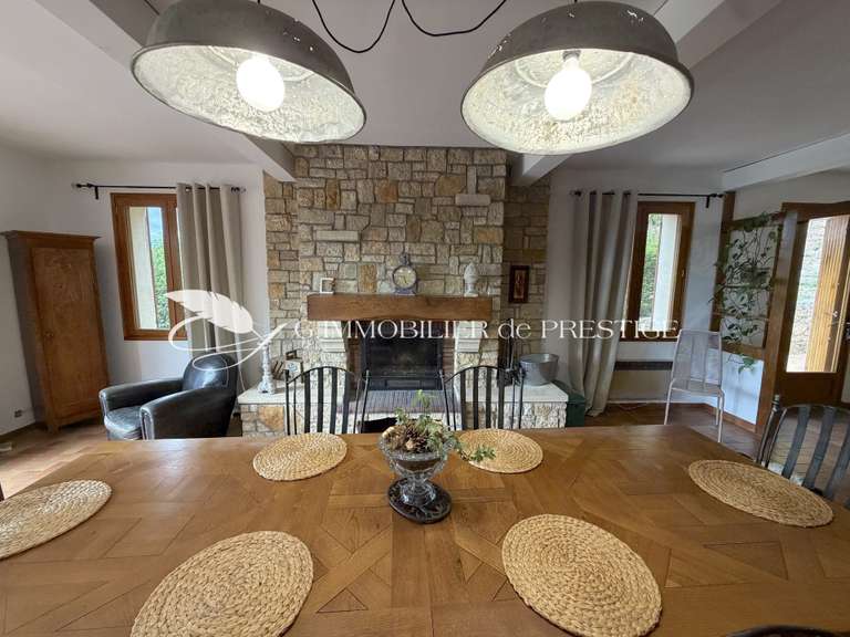 Villa Loriol-du-Comtat - 6 chambres - 268m²