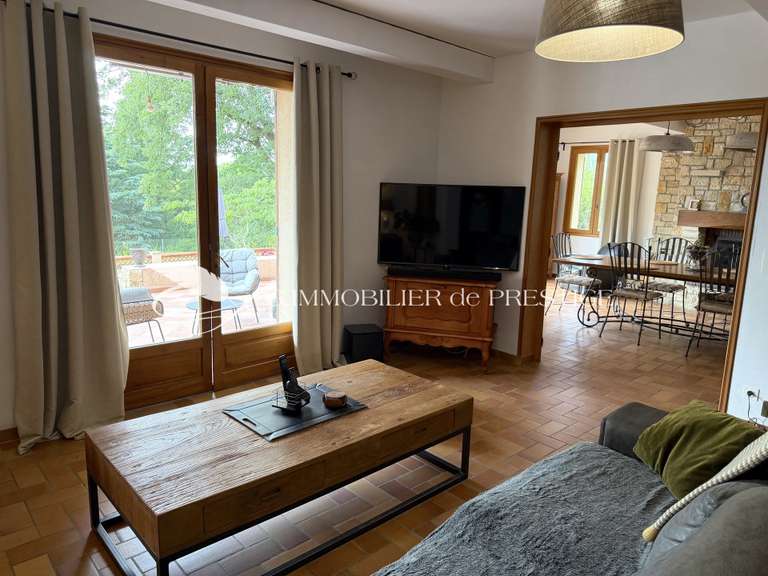 Villa Loriol-du-Comtat - 6 chambres - 268m²