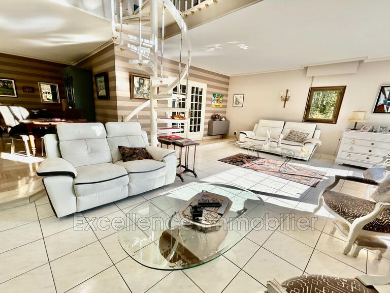Villa Loudéac - 5 chambres - 320m²