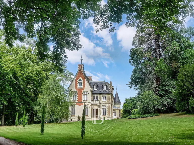 Vente Château Loudun - 10 chambres