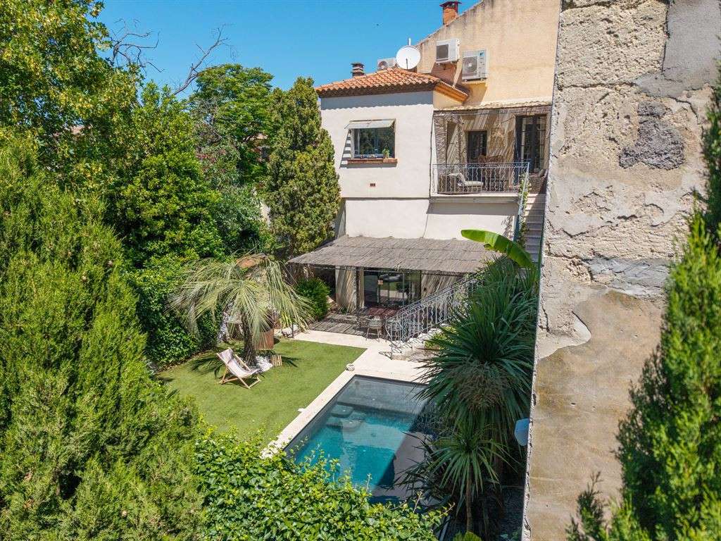 House Loupian