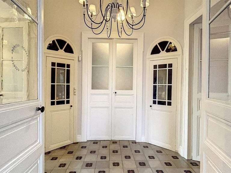 House Loupian - 5 bedrooms - 390m²