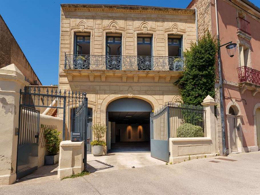 House Loupian
