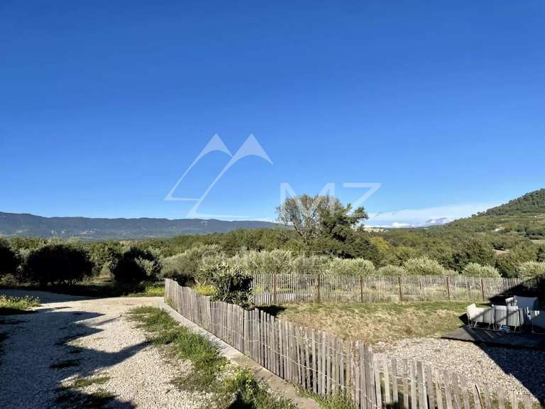 Domaine viticole Lourmarin - 16 chambres - 1400m²