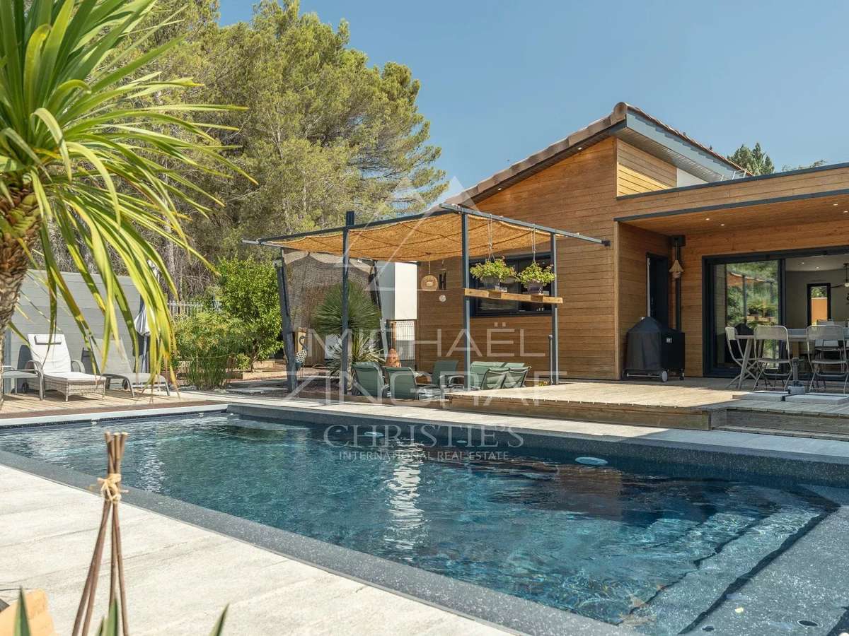 House Lourmarin