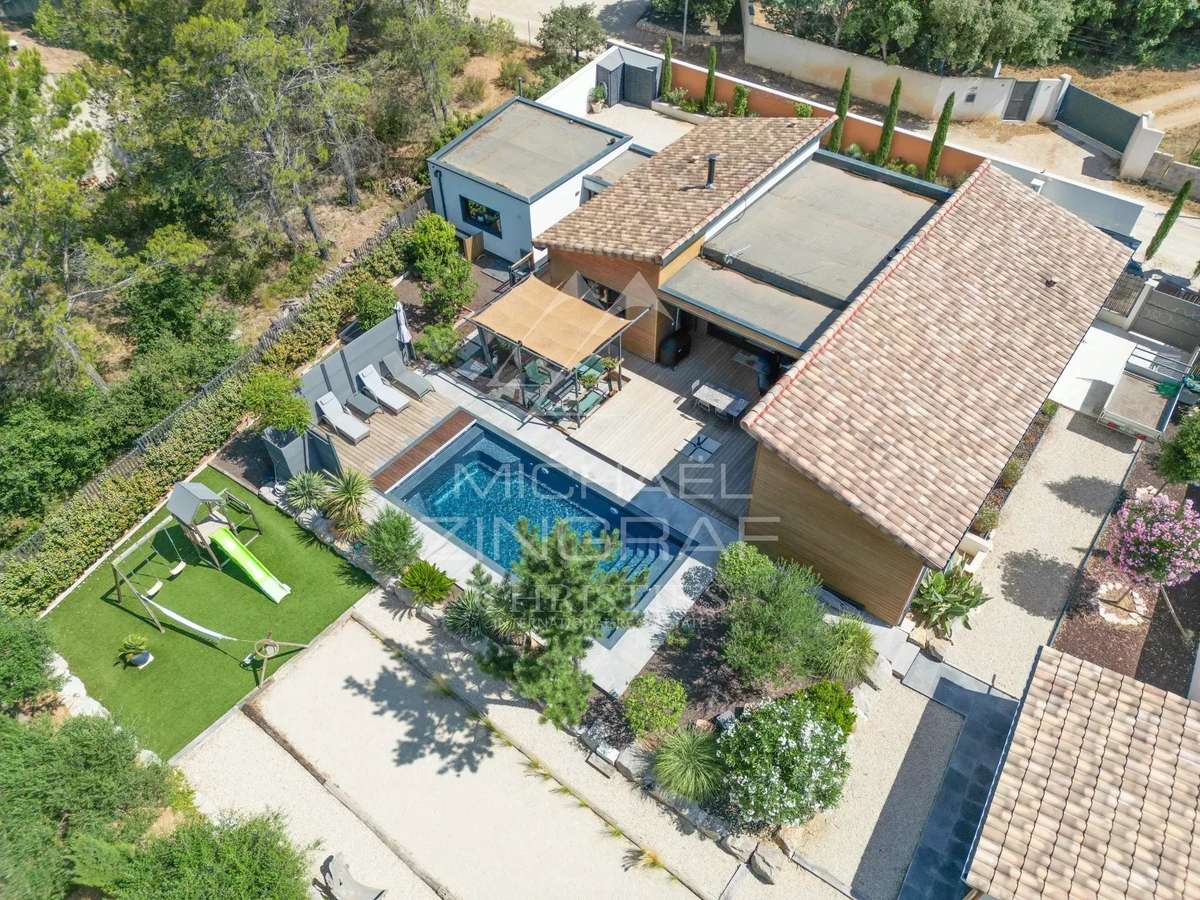 House Lourmarin