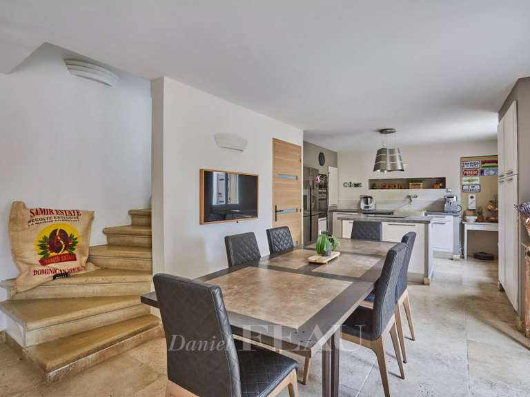 Maison Lourmarin - 6 chambres - 250m²