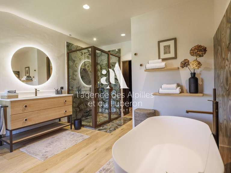 Maison Lourmarin - 7 chambres - 380m²